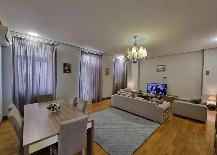 Modern Apartment By Bakuapart