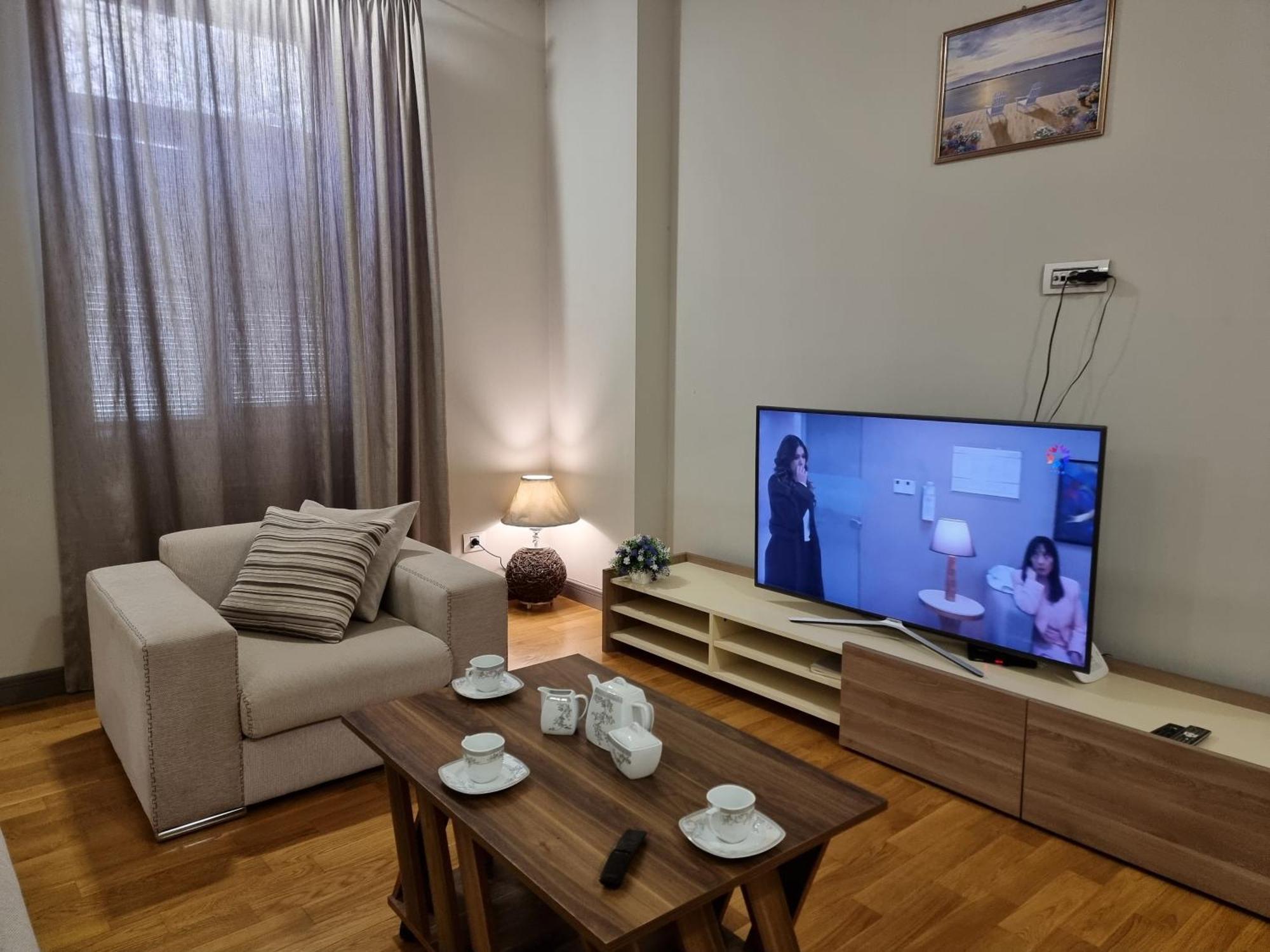 Modern By Bakuapart Apartment *